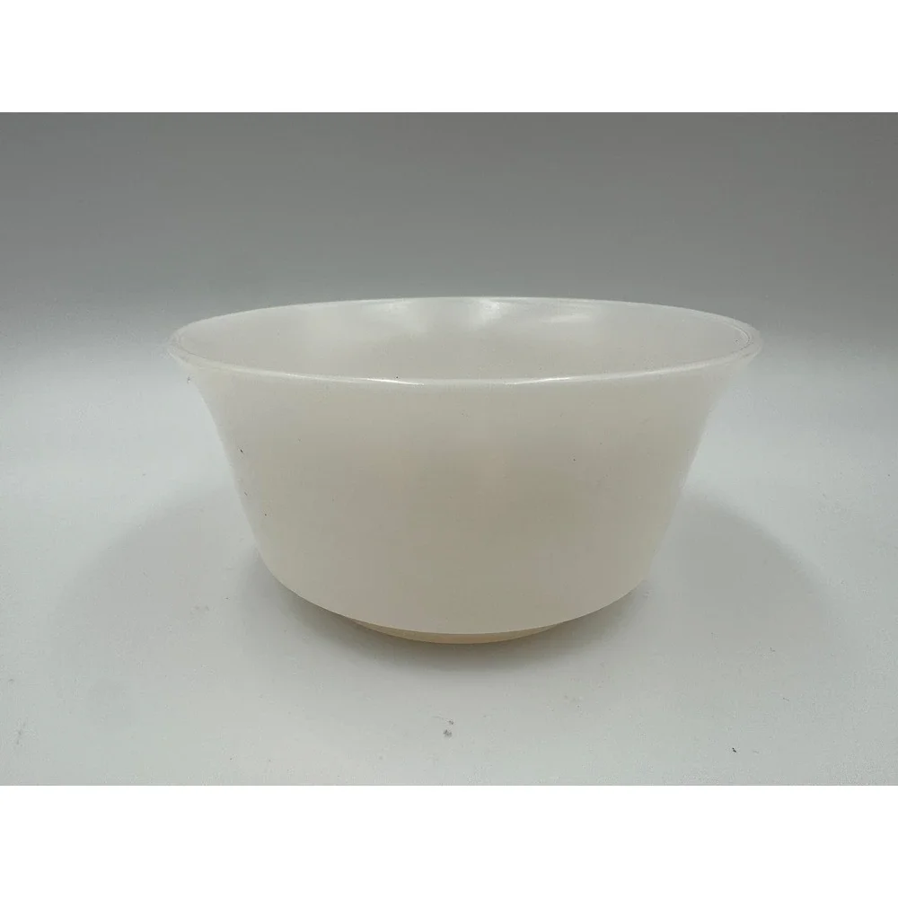 Unbranded vintage white